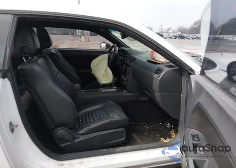 2013 Dodge Challenger Rallye Redline z USA, uszkodzony, nr VIN 2C3CDYAG7DH530919